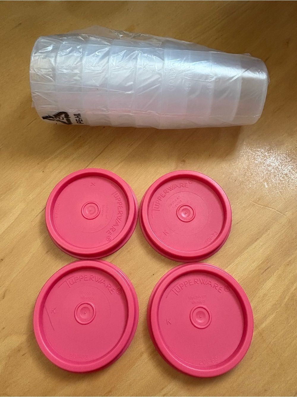 NWT Tupperware Pink Midgets - Set of 4